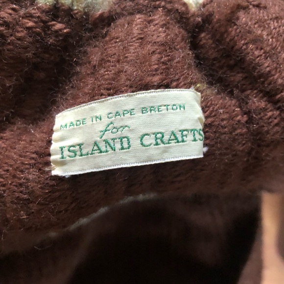 The Weirdest Awesomest Handmade Wool Bag Ever - Picture 7 of 8